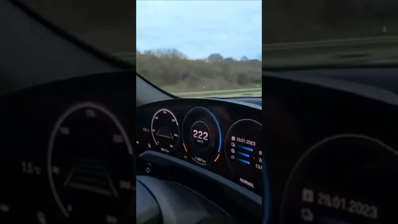 PORSCHE TAYCAN ROADTRIP IN DEN HARZ #shortvideo #elektroauto #short #deutschland