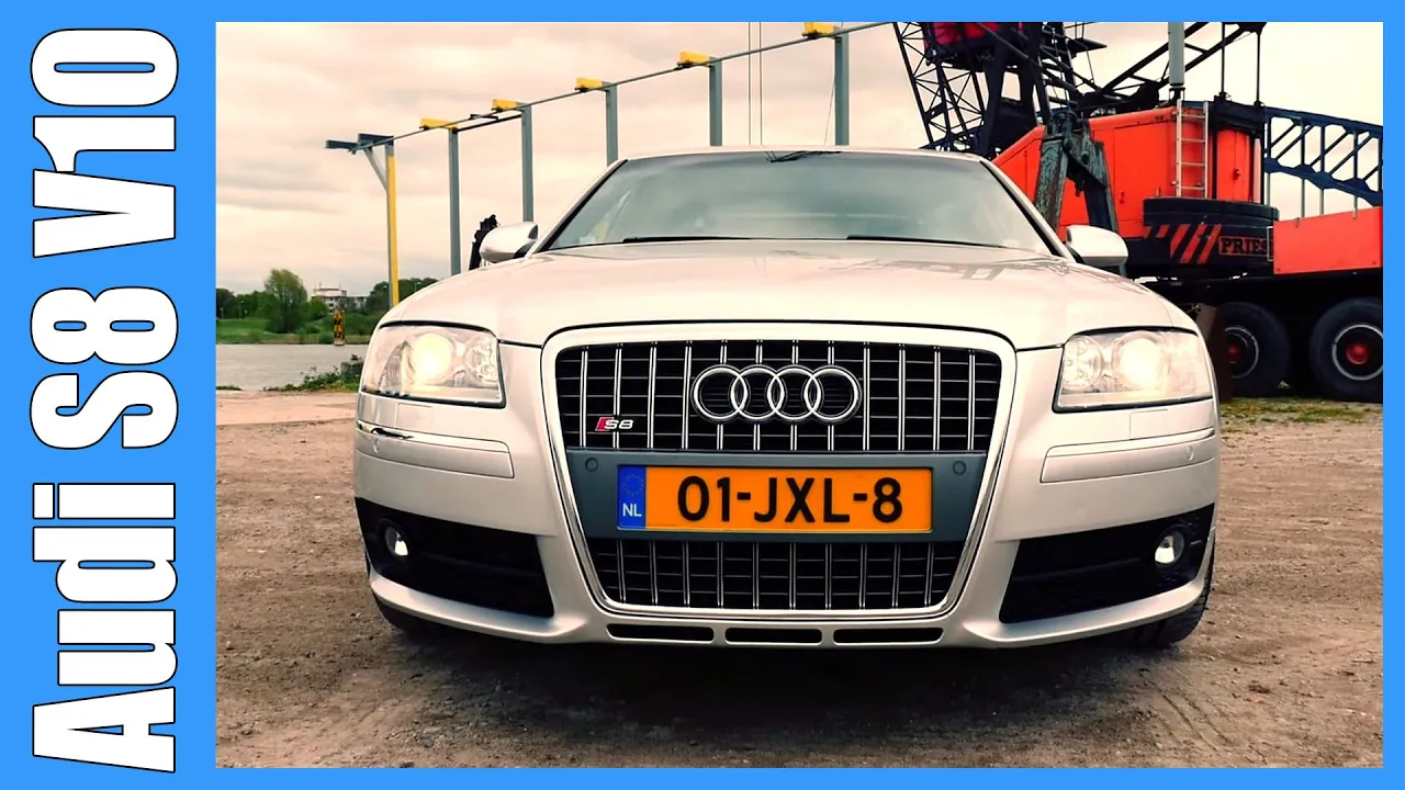 Audi S8 5.2 V10 Review | Lamborghini powered Limousine (English Subtitles)