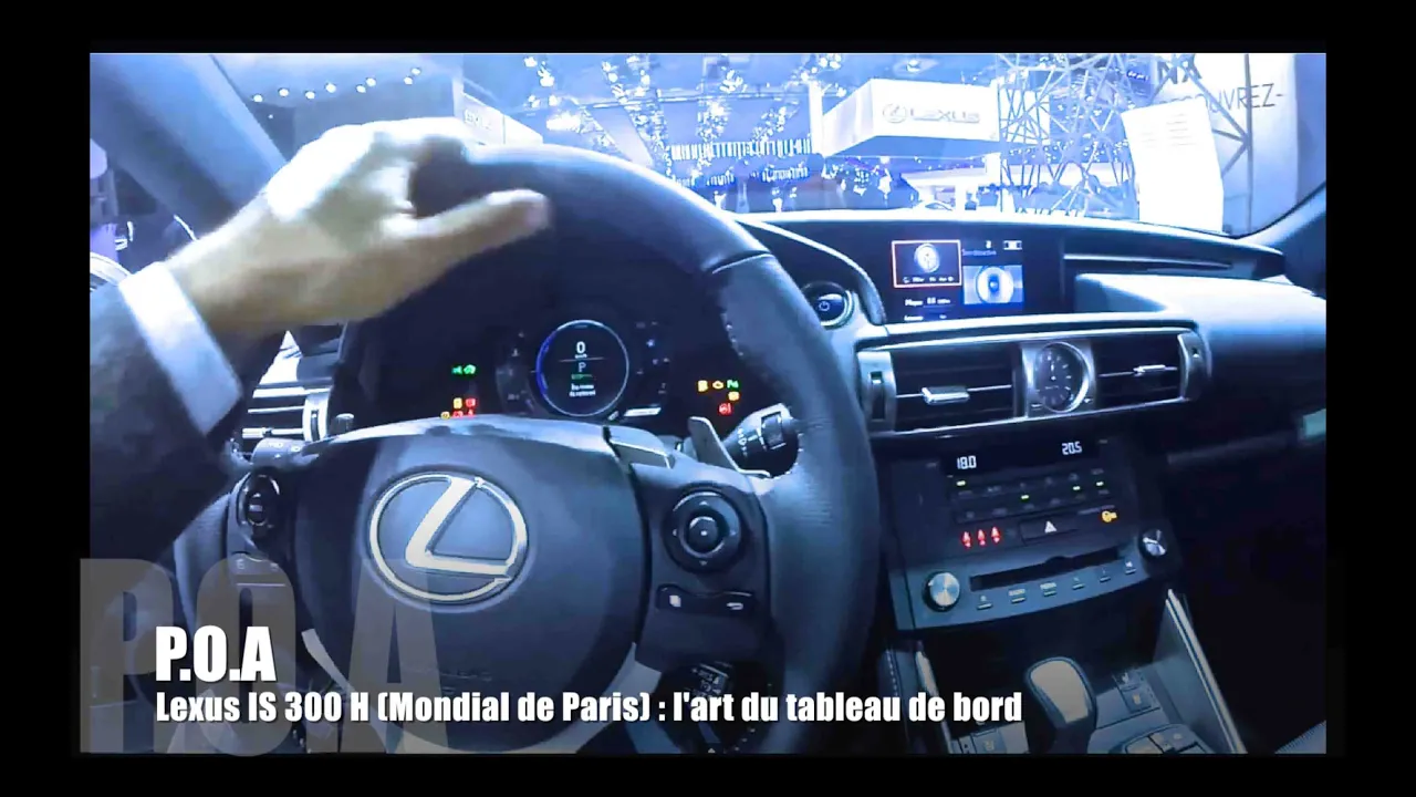Lexus IS 300 h, l'art du tableau de bord