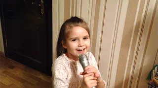 Little girl is singing in Kyiv, Ukraine...