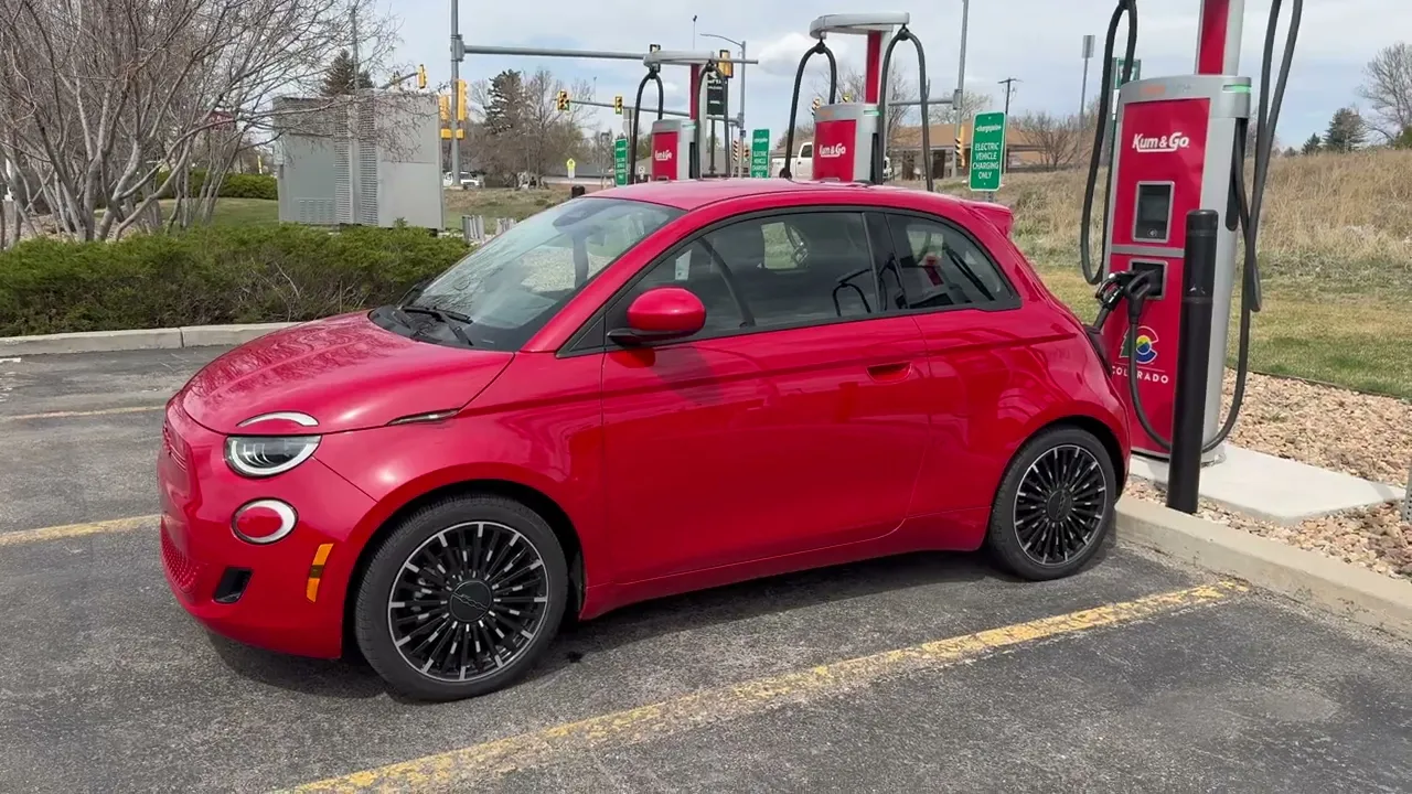 Taking the Fiat 500e Out Of Its Comfort Zone - 10% challenge