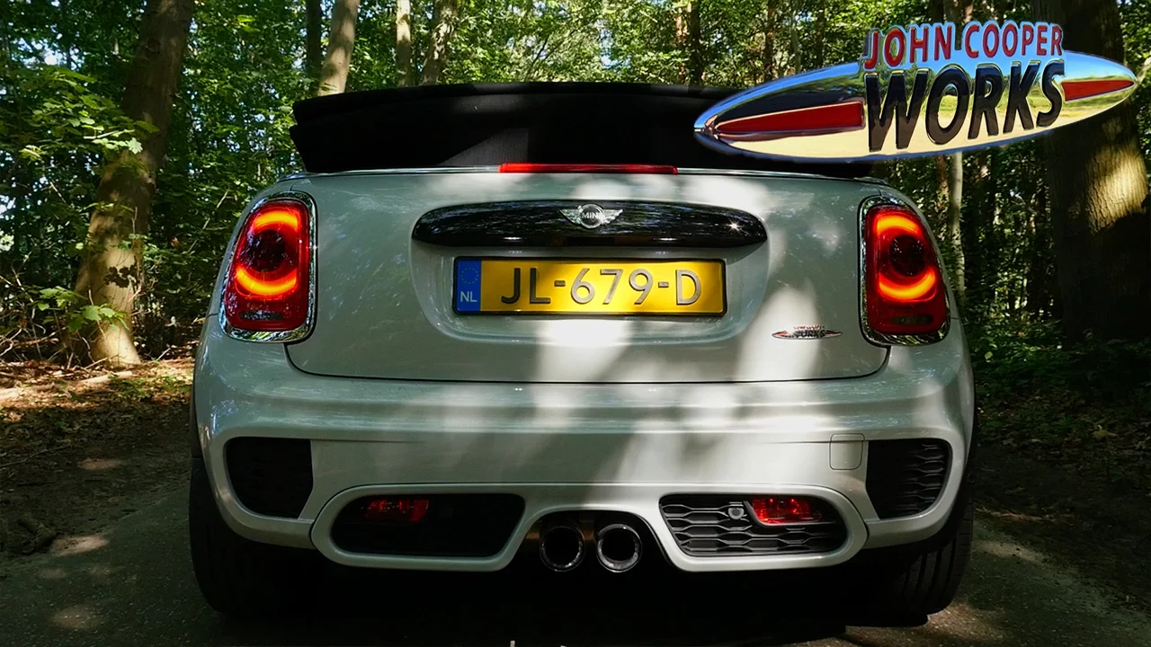 Mini John Cooper Works JCW Exhaust Sound LOUD! Acceleration
