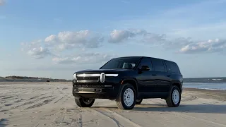 North Carolina Outer Banks Quick Trip! Rivian R1S On The Road & Sand