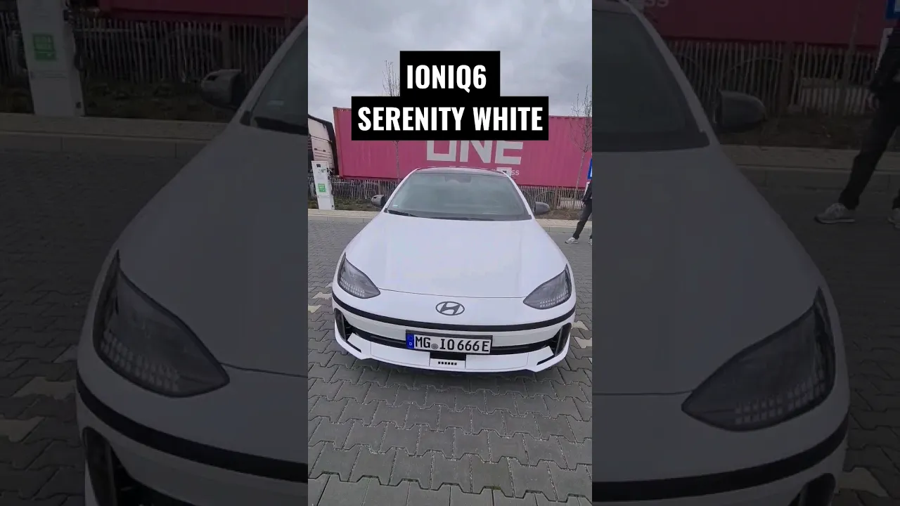 Hyundai Ioniq6 Serenity Weiß mit schwarzen Felgen. #elektroauto #shorts #ioniq6