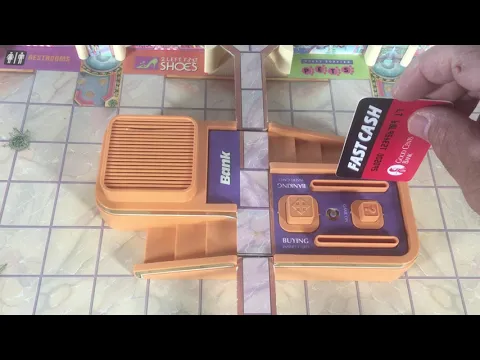 VINTAGE 1989 MILTON BRADLEY MALL MADNESS BOARD GAME