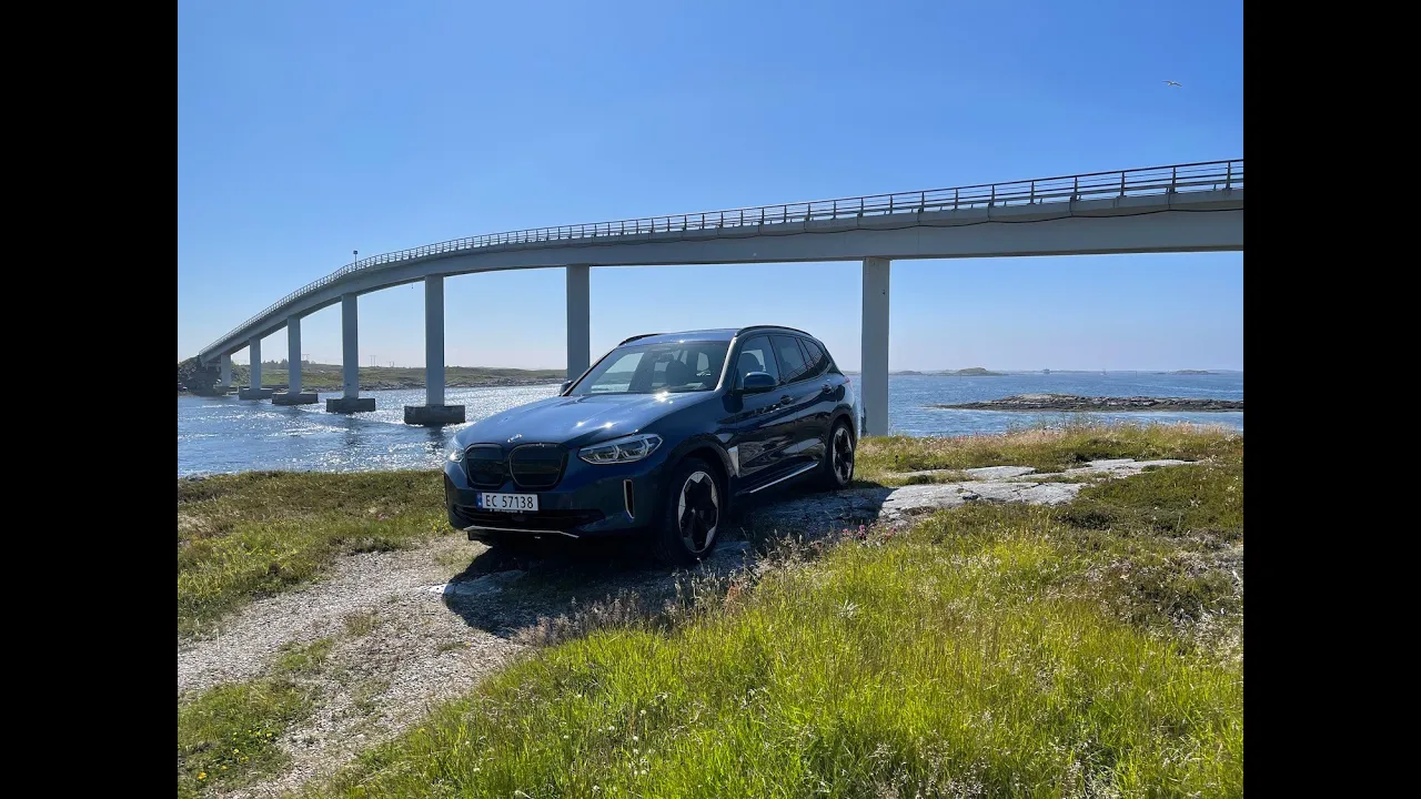 Vi tok BMW iX3 med på langtur til Smøla