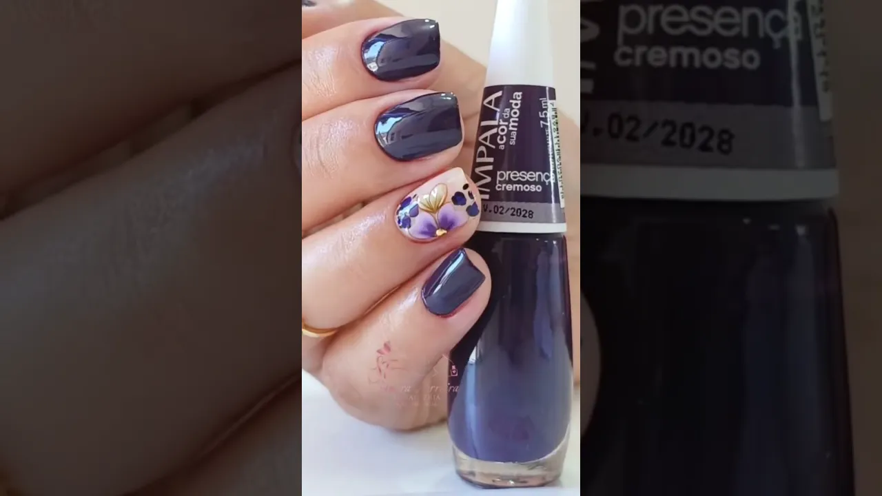 Video de Léia Teixeira  Adesivos Artesanais