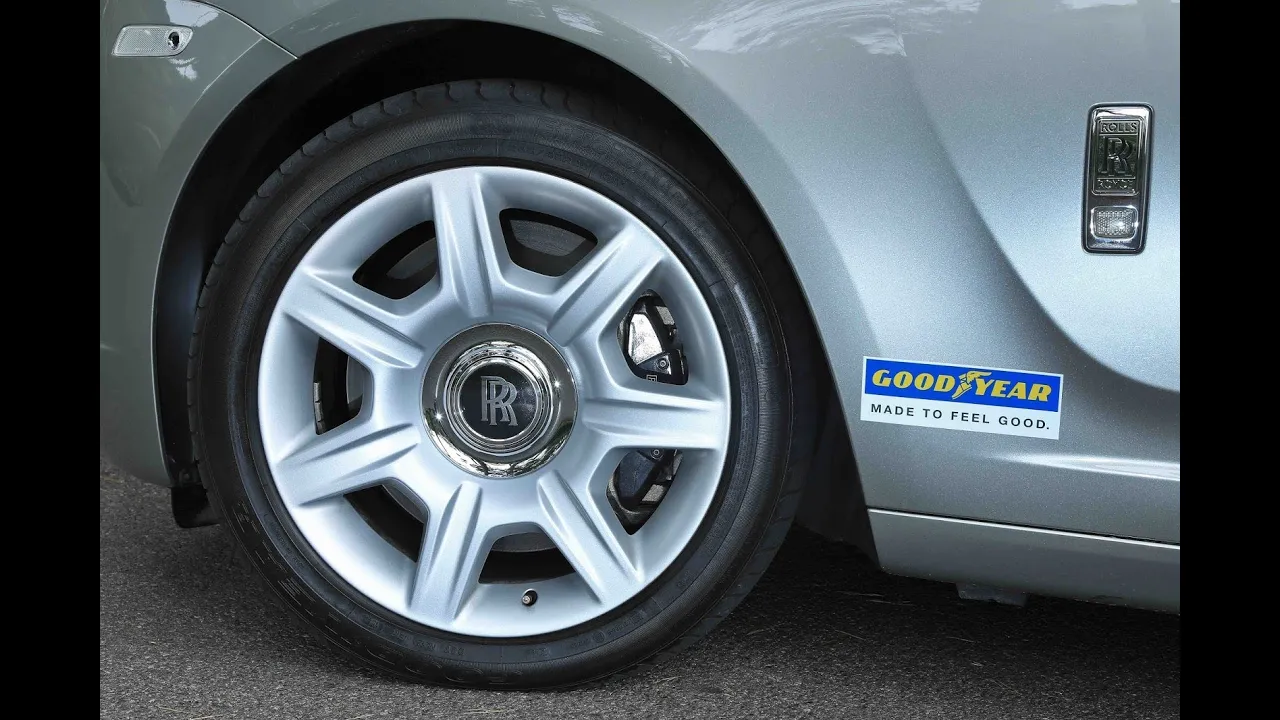 Rolls-Royce s'équipe en pneus Goodyear