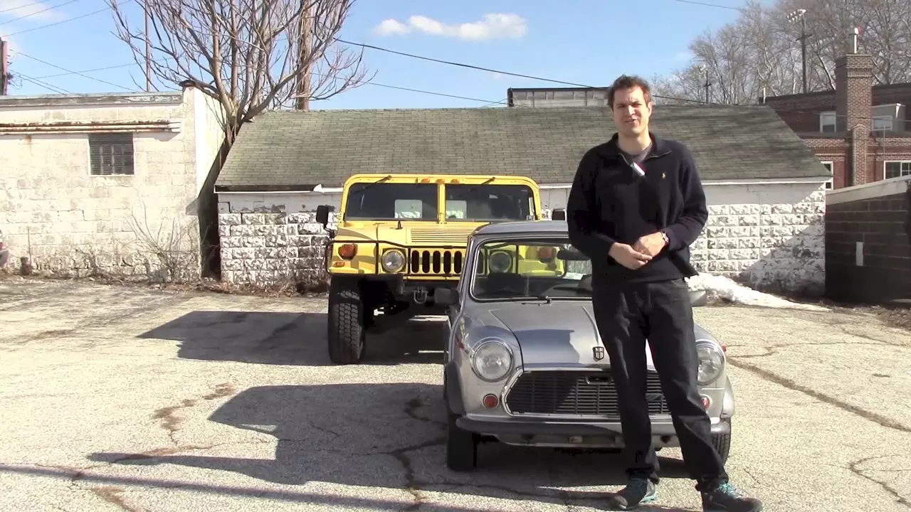 Comparison Test: Original Mini vs. Original Hummer