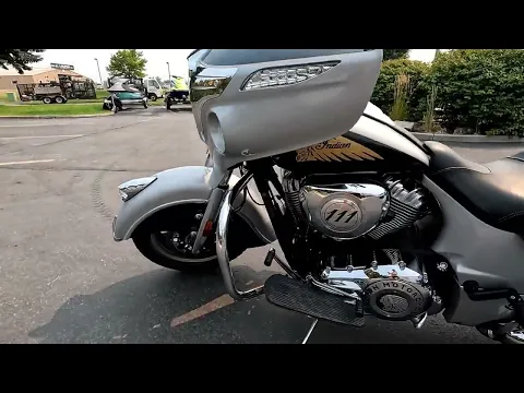 2016 Indian Motorcycle Chieftain Thumbnail alt