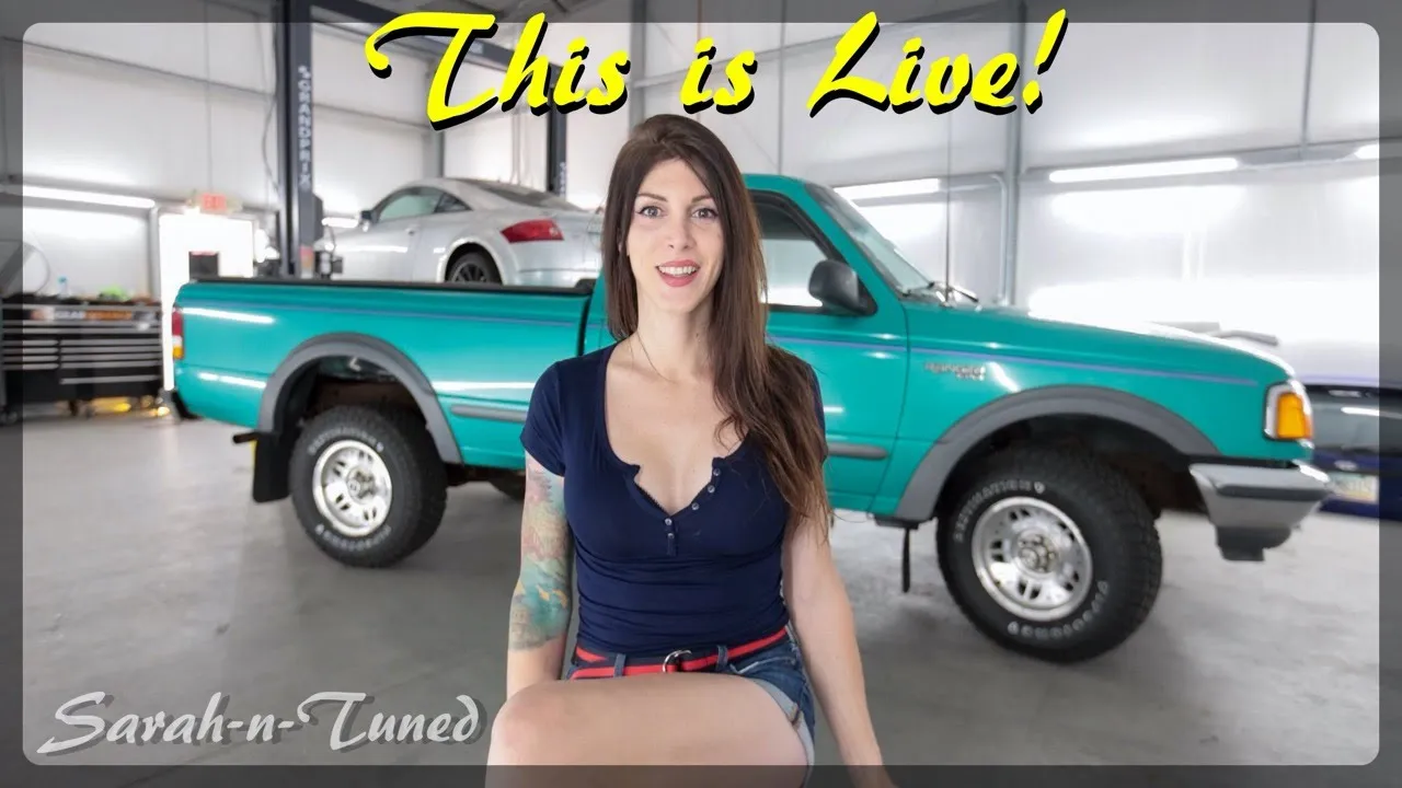 LIVE Shop Q&A Chat
