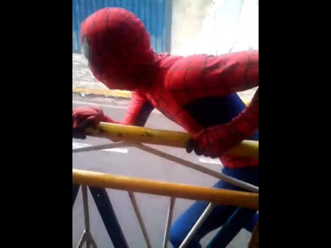 PATATI PATATA HOMEM ARANHA PAPAI E MAMAE NOEL ANIMANDO EM BIRIGUI