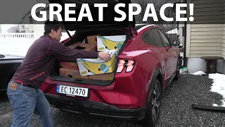 Ford Mustang Mach-E banana box test