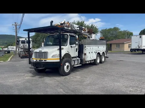 2010 Freightliner M2-106 Thumbnail alt