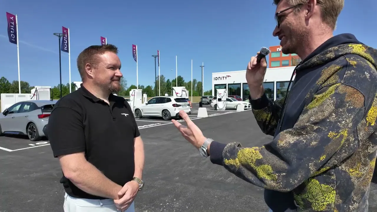 Jag har besökt Ionitys första elmack, och största laddstation i Sverige.