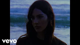 Gracie Abrams - I know it won’t work (Official Music Video)