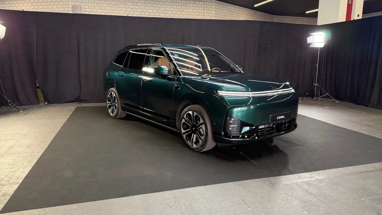 XPENG G9L - her snakker vi luksus for familien i SUV innpakning