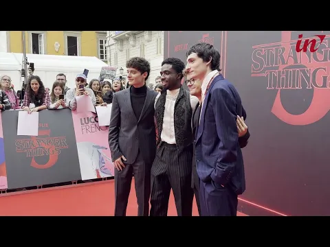 <span style="color:var(--accent)">Video:</span> Il Sottosopra conquista Lucca Comics & Games: Cast e creatori di Stranger Things presentano la stagione finale