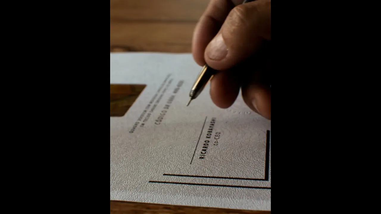 Video de Havige: Arte Abstrata Temática com Significado e Propósito Único