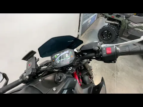 2021 Kawasaki Z900 Thumbnail alt