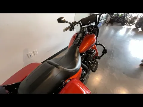 Harley-davidson Road King 114 2019 Thumbnail alt