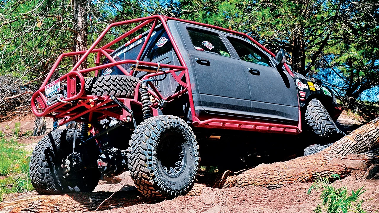 Tearing it Up in Pike County Illinois & Final Road Day! Day 4 - 2014 Ultimate Adventure Week