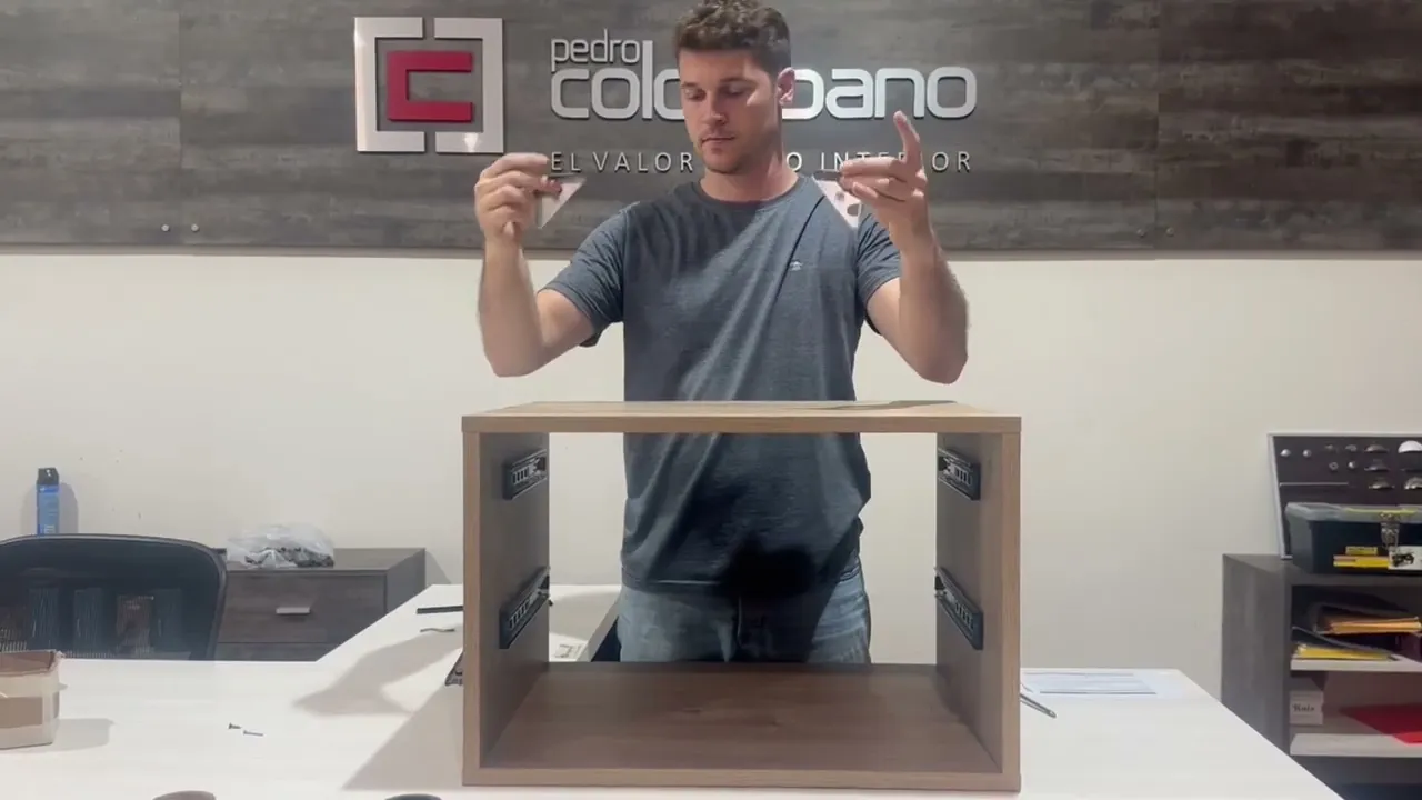 Video de Colombano Muebles