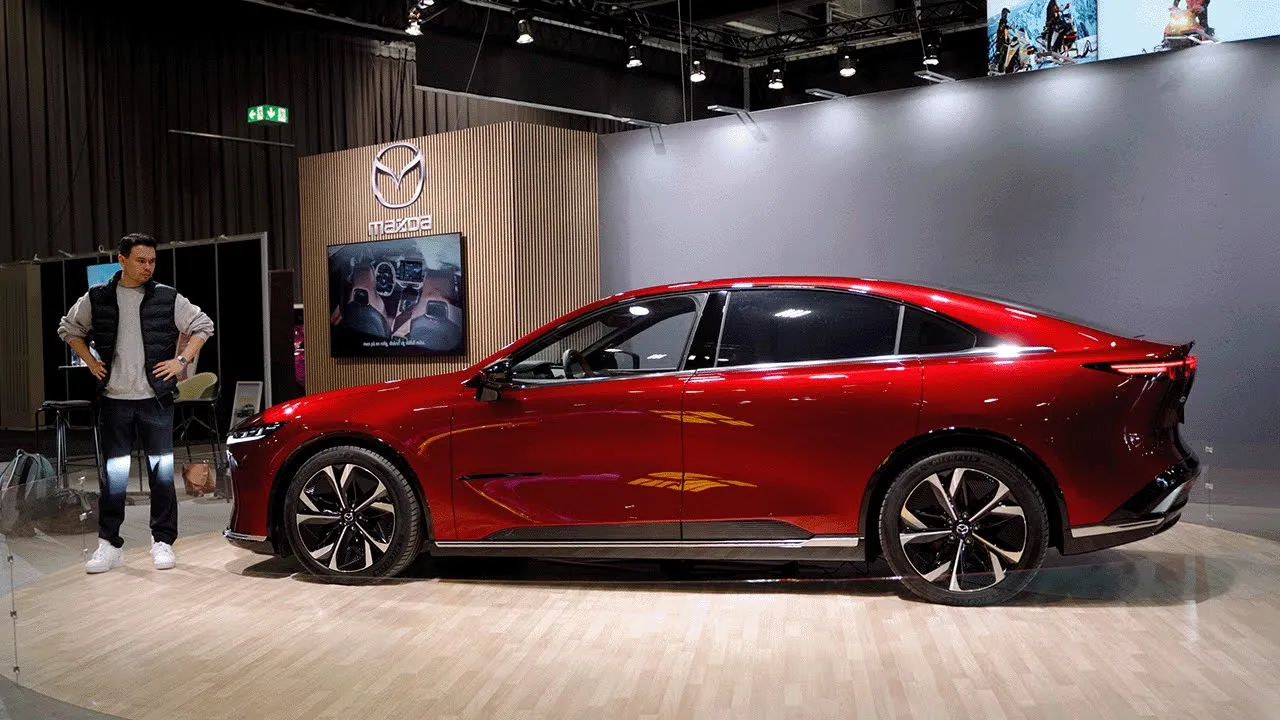 Mazda 6e | Why Would You Buy A Tesla Model 3?