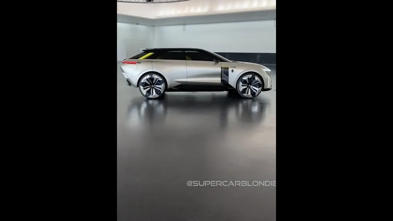 This car transforms! 🤩