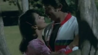 Aanewala Aaya Hai (Video Song) - Jeet Hamaari