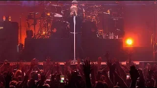 Bon Jovi: Raise Your Hands - 2018 This House Is Not For Sale Tour