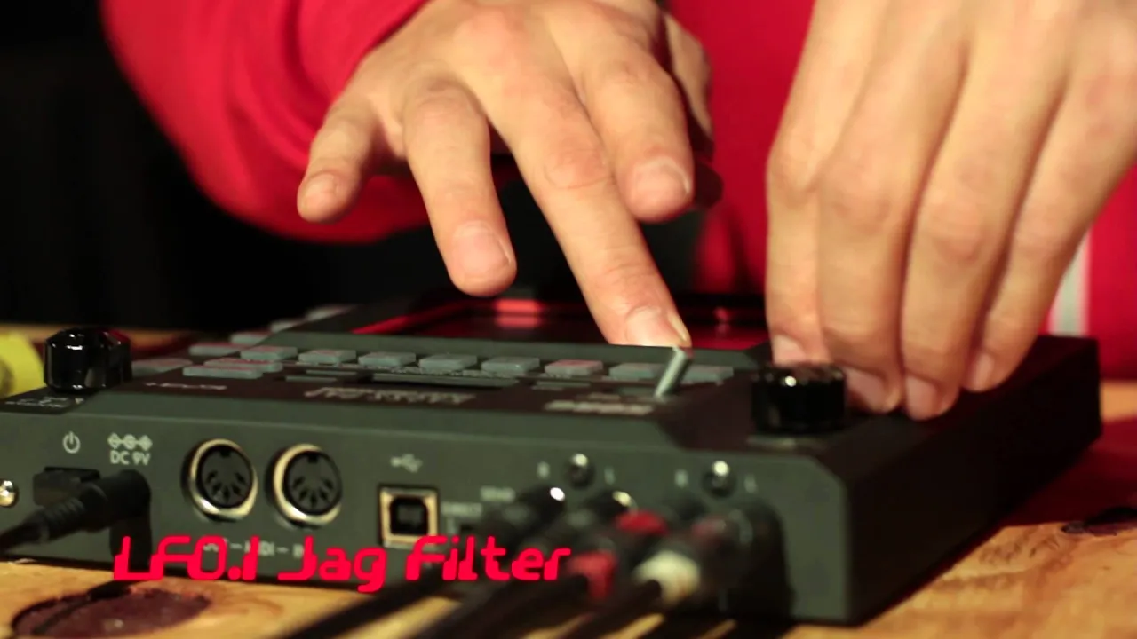 Product video thumbnail for Korg KP3PLUS Kaos Pad Dynamic Effects Sampler