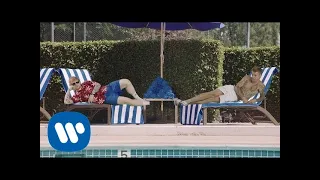 Ed Sheeran & Justin Bieber - I Don&#39;t Care [Official Music Video]