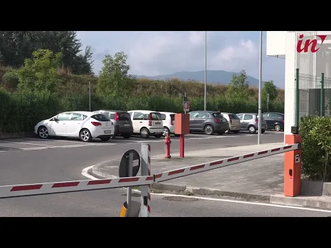 <span style="color:var(--accent)">Video:</span> Ospedale San Luca, nuova organizzazione dei parcheggi: 110 posti auto in più per i dipendenti