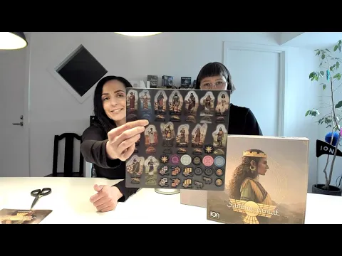 Sammu-ramat Unboxing Video with Besime and Hanna 