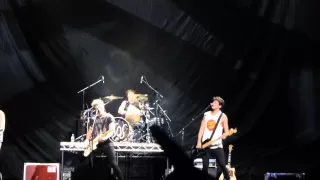 5 Seconds Of Summer- Try Hard Sydney (24/10/13)