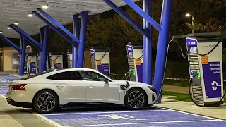 The Audi E-Tron GT Has A Monster Charging Curve! DC Fast Charge Test From 0-100%