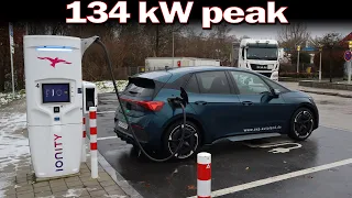 Cupra Born 58 kWh charging at Ionity with 134kW