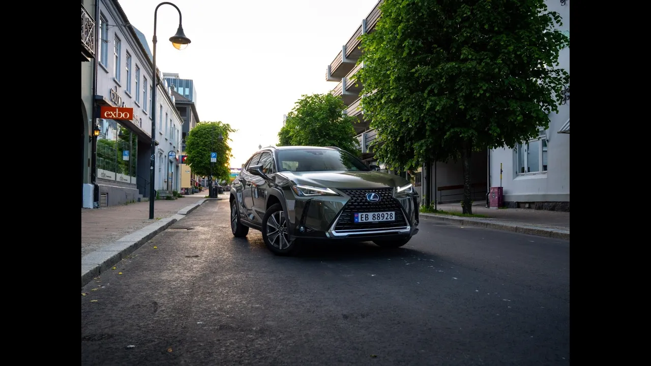 Lexus UX300e - en elbil som er bra på mye, men ikke alt