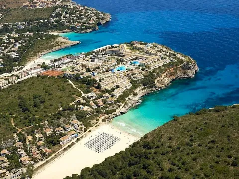 Video vom Hotel Blau Punta Reina Resort - Cala Mandia, Mallorca