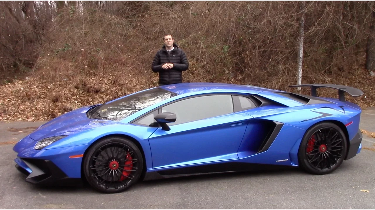 Here's Why the Lamborghini Aventador SV Is Worth $500,000