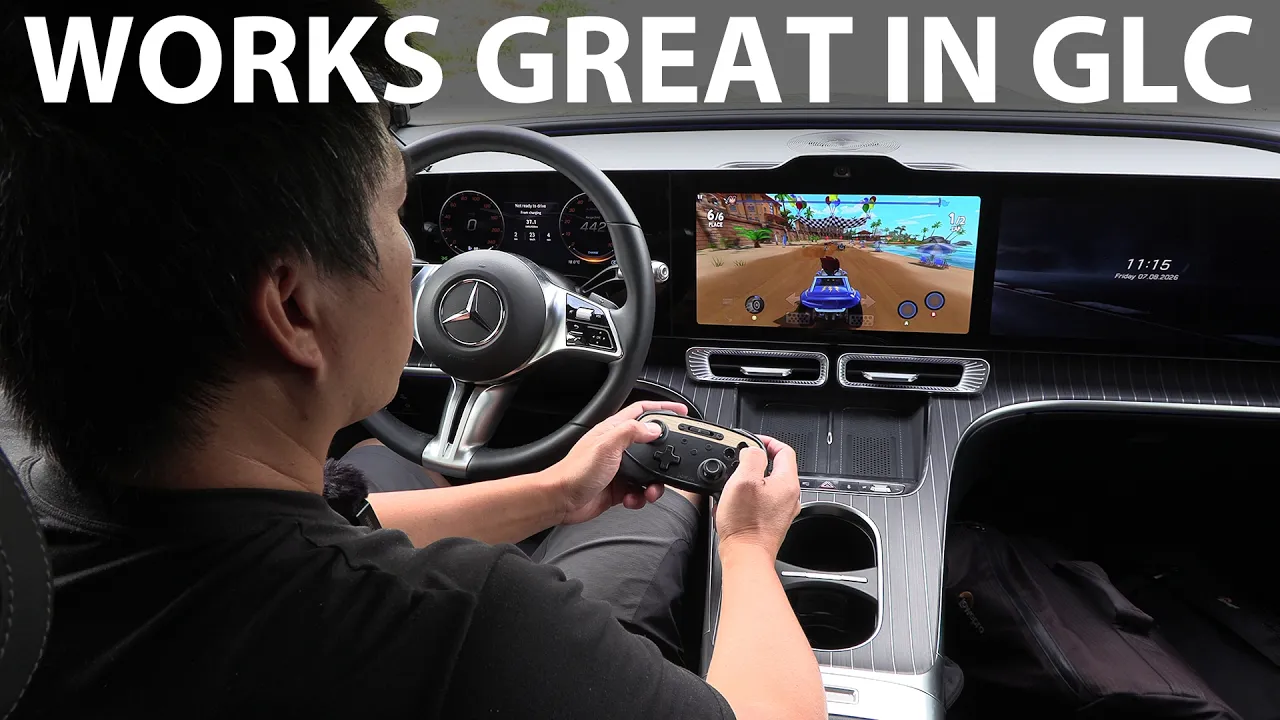 Jowua gaming controller for Tesla and other cars - wireless charging - Use code 'Teslabjorn'