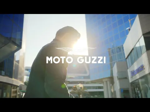 Moto Guzzi V7 Special Red Stripe Twin Tone 2024 Thumbnail alt