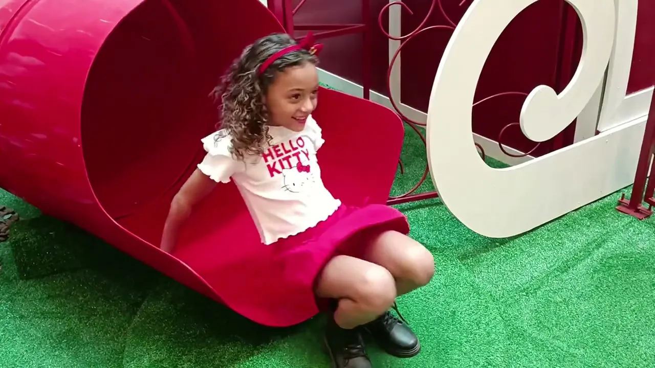 Vídeo de Ateliê Pequeninas